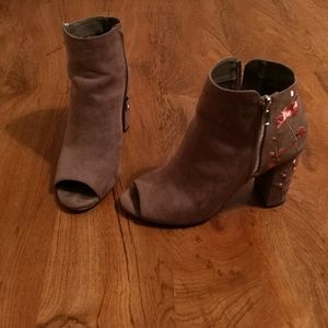 Candie's Toe Peep ankle boots